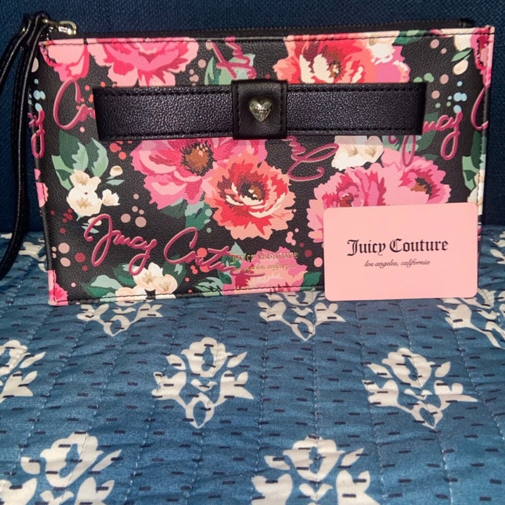 Juicy couture wristlet